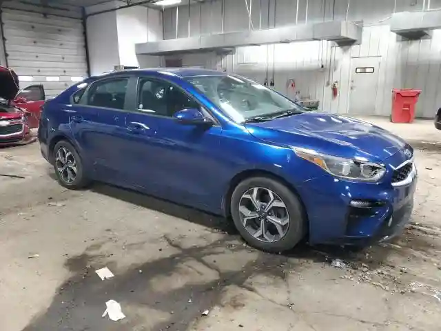 3KPF24ADXME349659 2021 KIA FORTE-3