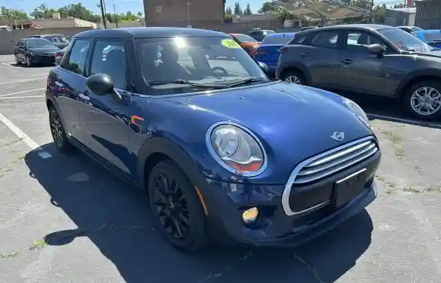 WMWXS5C5XFT831166 2015 MINI COOPER-0