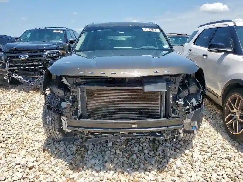 5XYP3DHC7LG079306 2020 KIA TELLURIDE-4