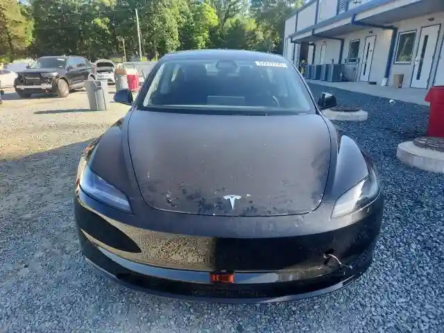 5YJ3E1EA9SF928187 2025 TESLA MODEL 3-4