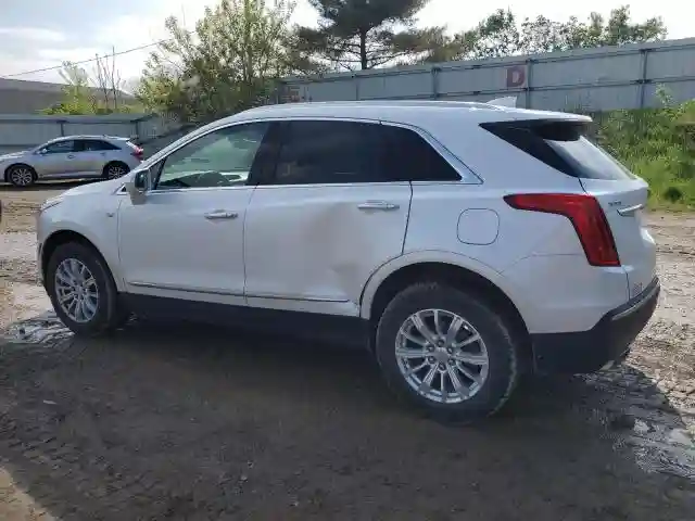 1GYKNARS0HZ157551 2017 CADILLAC XT5-1
