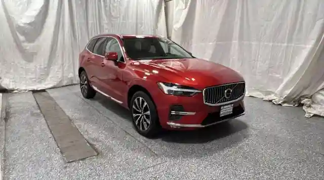 YV4L12RE2P1256890 2023 VOLVO XC60 PLUS-0
