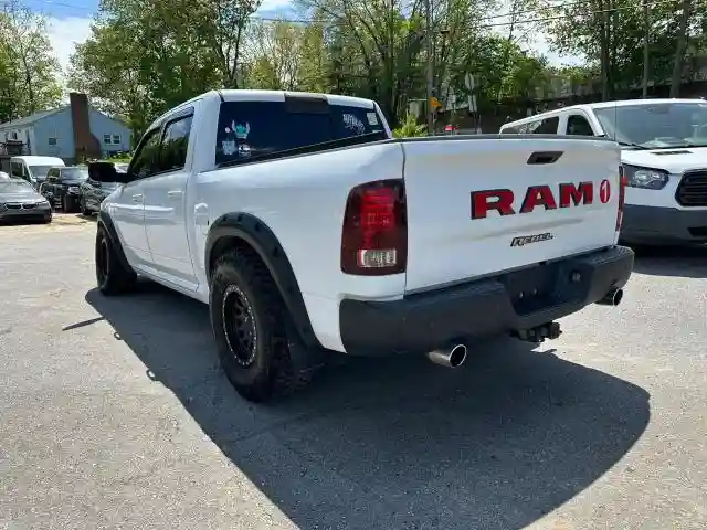 1C6RR7YT9GS260844 2016 RAM 1500-1