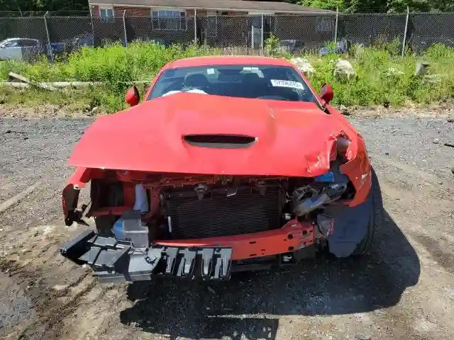 2C3CDZBT3PH525786 2023 DODGE CHALLENGER-4