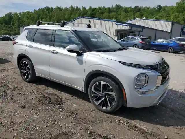 JA4J4VA81NZ078116 2022 MITSUBISHI OUTLANDER-3