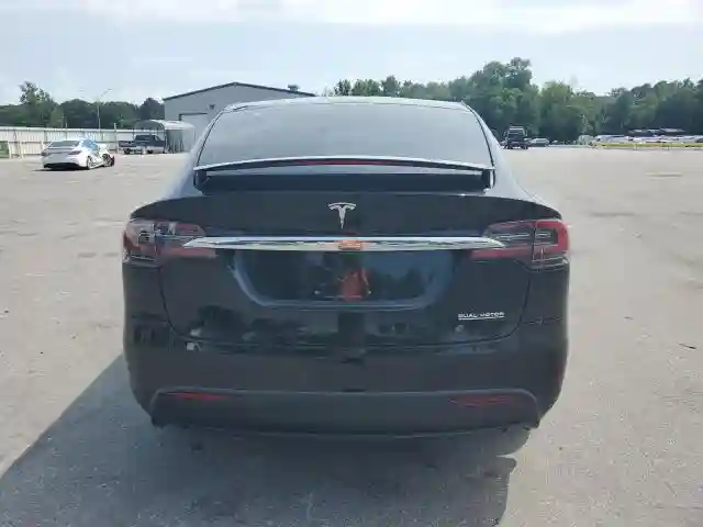 5YJXCBE46KF190081 2019 TESLA MODEL X-5