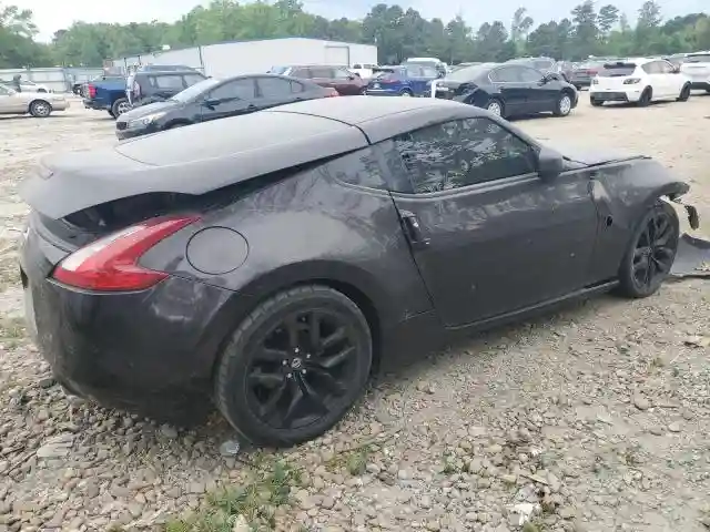 JN1AZ4EH3HM951073 2017 NISSAN 370Z-2