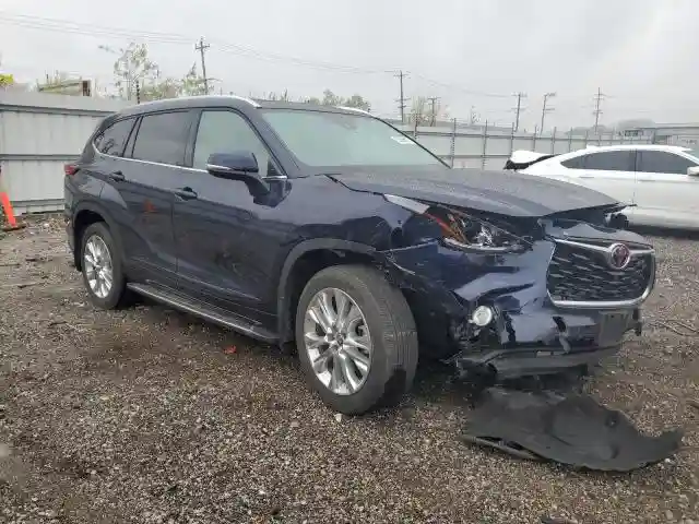 5TDDZRBH3NS222048 2022 TOYOTA HIGHLANDER-3