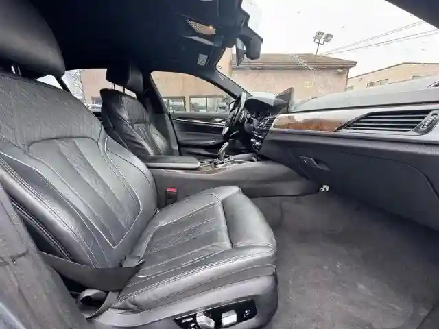 WBAJE7C34HG479236 2017 BMW 5 SERIES-4