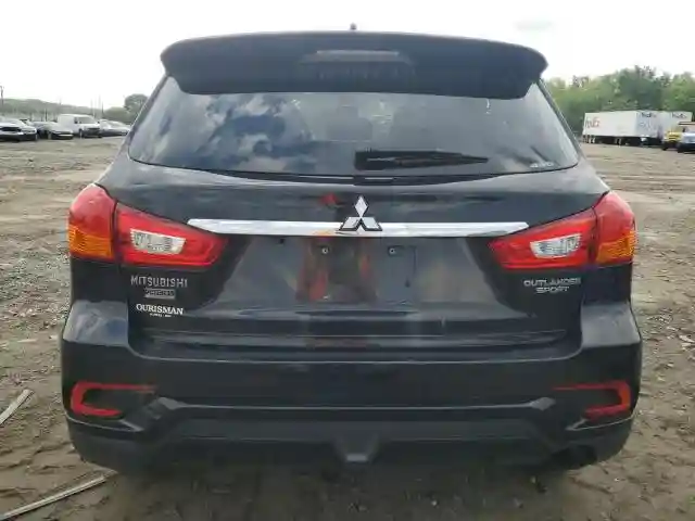 JA4AR3AU1KU016081 2019 MITSUBISHI OUTLANDER-5