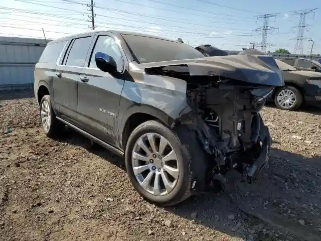 1GNSKFKD7PR436427 2023 CHEVROLET SUBURBAN-3
