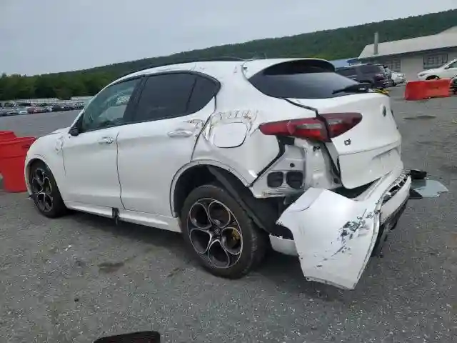ZASPAKBN5M7D10827 2021 ALFA ROMEO STELVIO-1