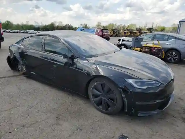 5YJSA1E52RF532784 2024 TESLA MODEL S-3