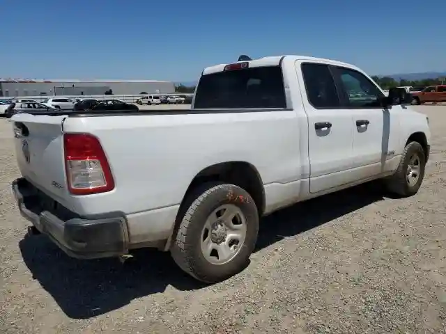 1C6RRFCG5MN697352 2021 RAM 1500-2