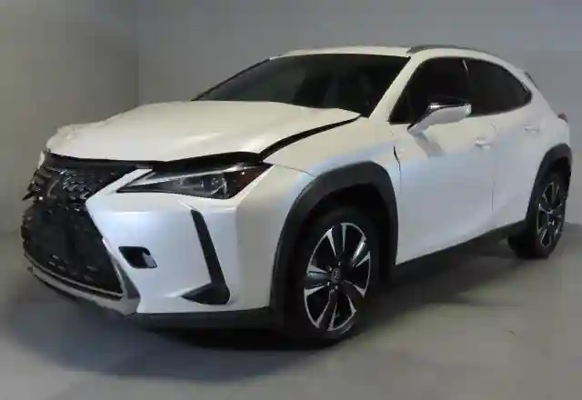 JTHY3JBH4K2014363 2019 LEXUS UX 200-1