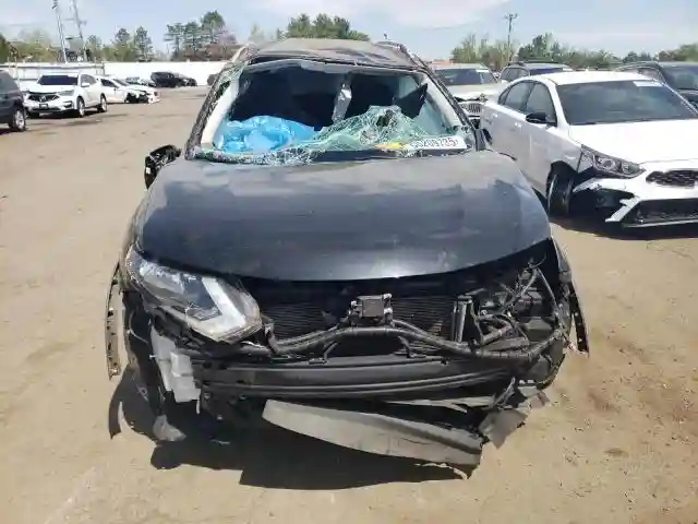 JN8AT2MV7JW314146 2018 NISSAN ROGUE-4