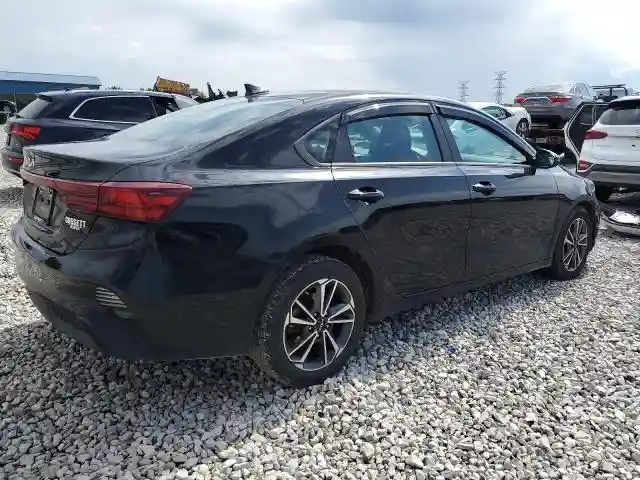 3KPF24AD0PE631426 2023 KIA FORTE-2