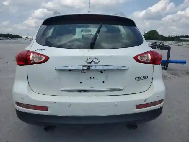 JN1BJ0RR2GM269677 2016 INFINITI QX50-5