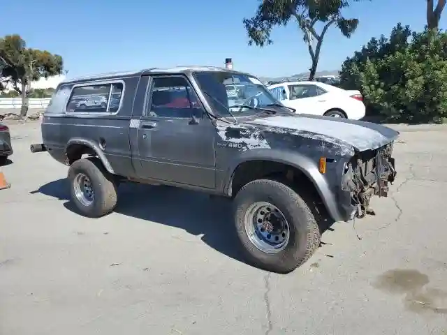 JT4RN38S2C0025454 1982 TOYOTA ALL OTHER-3