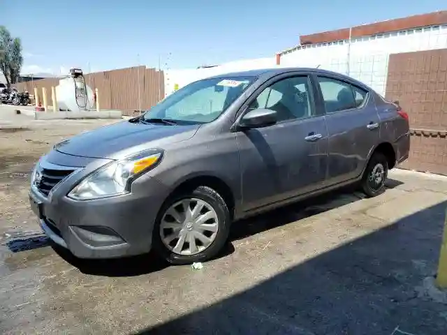 3N1CN7AP8HL855758 2017 NISSAN VERSA-0