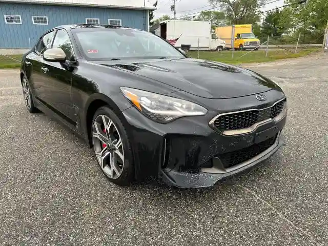 KNAE55LC1J6025365 2018 KIA STINGER-0