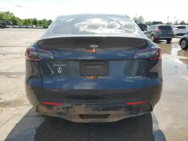 7SAYGAEE6RF160698 2024 TESLA MODEL Y-5