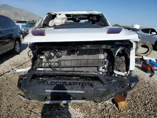 1FTFW1RG7NFB01989 2022 FORD F150-4