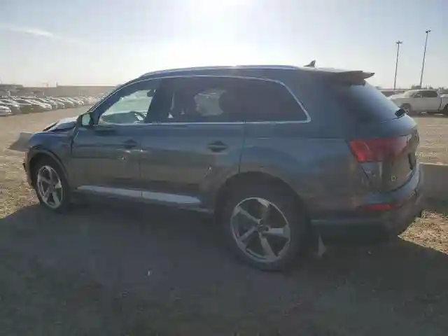 WA1MAAF73KD028745 2019 AUDI Q7-1
