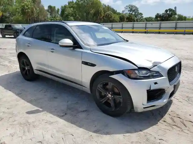 SADCL2EV0JA264503 2018 JAGUAR F-PACE-3