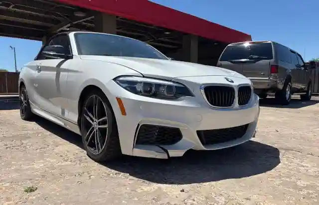 WBA2N1C56JVC28015 2018 BMW M2-0