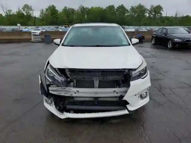 4S3BNEN64J3015833 2018 SUBARU LEGACY-4