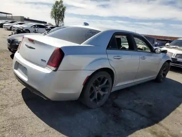 2C3CCAAG3LH212658 2020 CHRYSLER 300-2