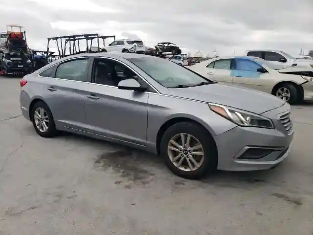 5NPE24AF3HH521965 2017 HYUNDAI SONATA-3