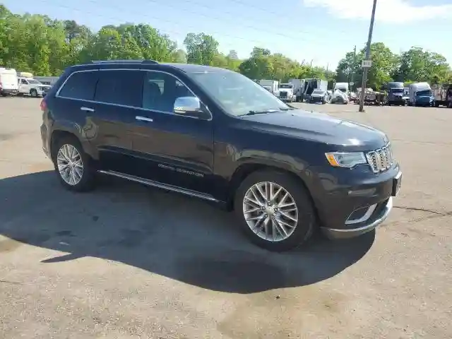 1C4RJFJT3JC121220 2018 JEEP GRAND CHEROKEE-3