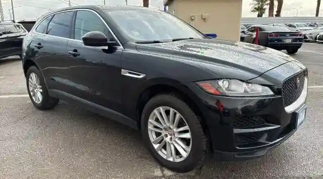 SADCK2GX2LA640185 2020 JAGUAR F-PACE-0