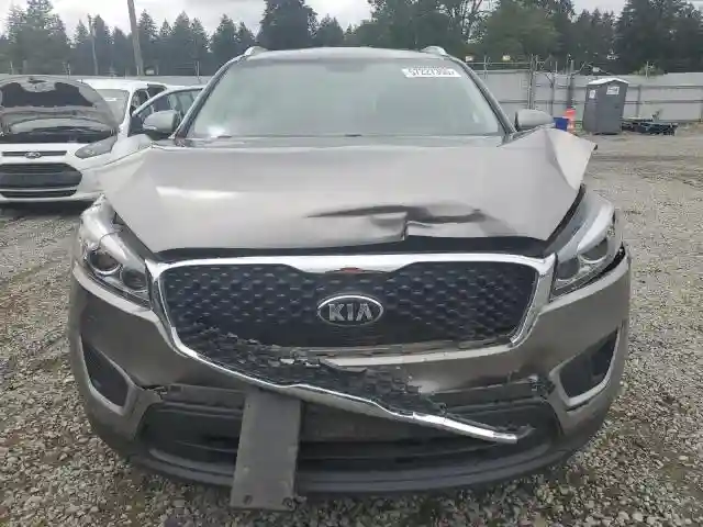 5XYPGDA37HG295338 2017 KIA SORENTO-4