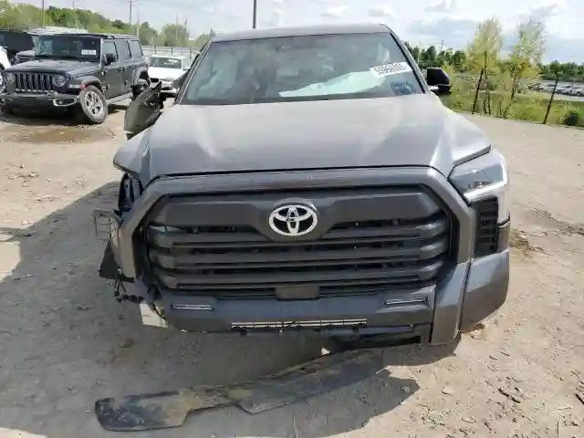 5TFLA5DB9SX295189 2025 TOYOTA TUNDRA-4