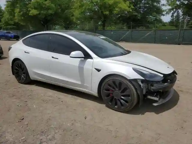 5YJ3E1EC5MF015740 2021 TESLA MODEL 3-3