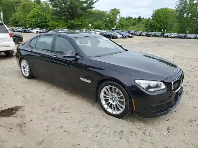 WBAYF8C54FD653940 2015 BMW 7 SERIES-3