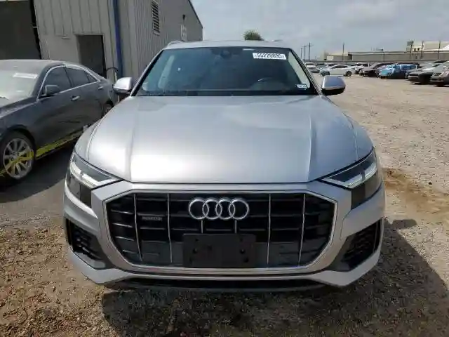 WA1AVAF15MD020653 2021 AUDI Q8-4