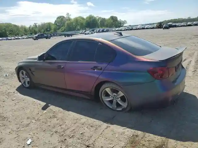 WBA8E5G54JNV02854 2018 BMW 3 SERIES-1