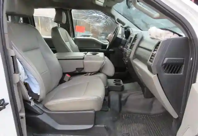 1FT7X2A69KEF58122 2019 FORD F250-4