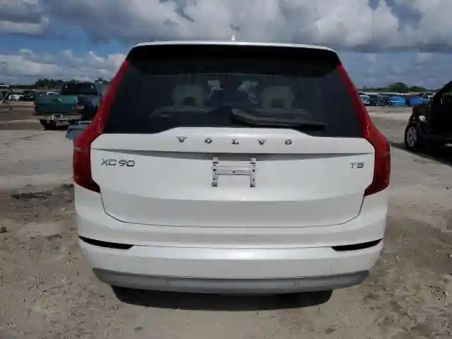 YV4102CK0N1830876 2022 VOLVO XC90-5