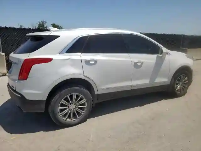 1GYKNCRS1KZ219624 2019 CADILLAC XT5-2