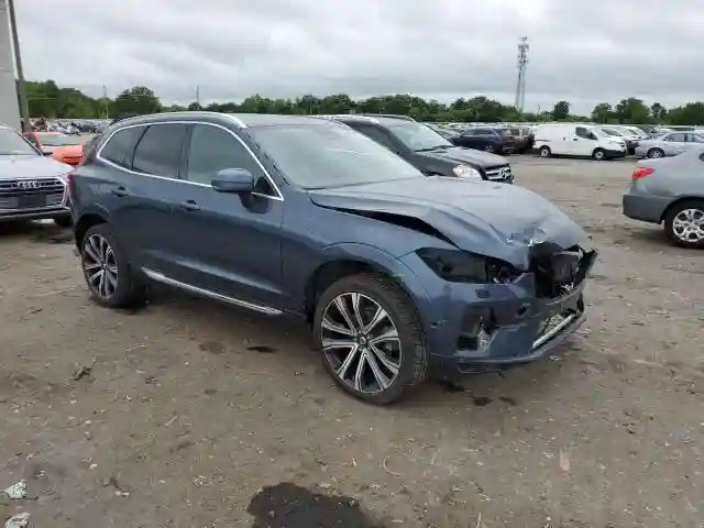YV4L12RA3P1219649 2023 VOLVO XC60 ULTIM-3