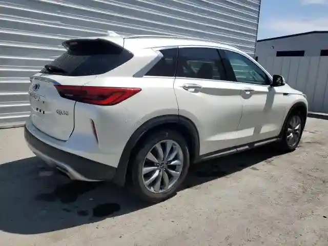 3PCAJ5M36KF135653 2019 INFINITI QX50-2