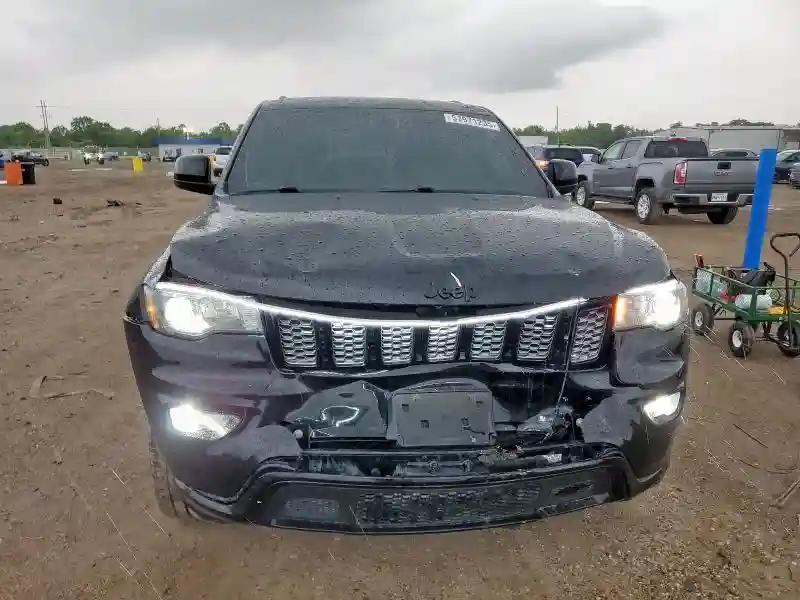 1C4RJEAG6KC817049 2019 JEEP GRAND CHEROKEE-4