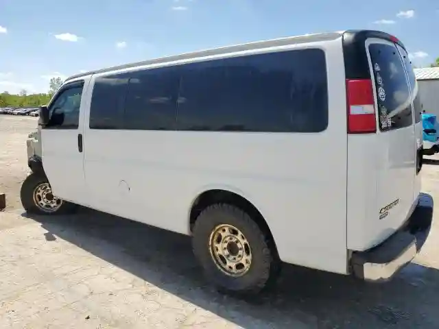 1GAWGFFG2K1246003 2019 CHEVROLET EXPRESS-1