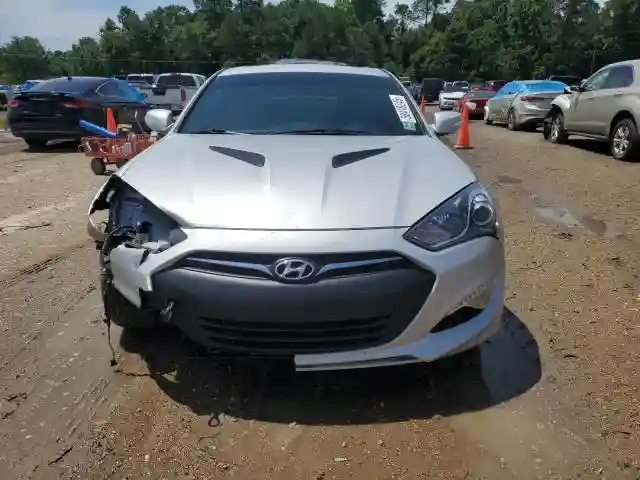 KMHHU6KJ5FU126108 2015 HYUNDAI GENESIS-4