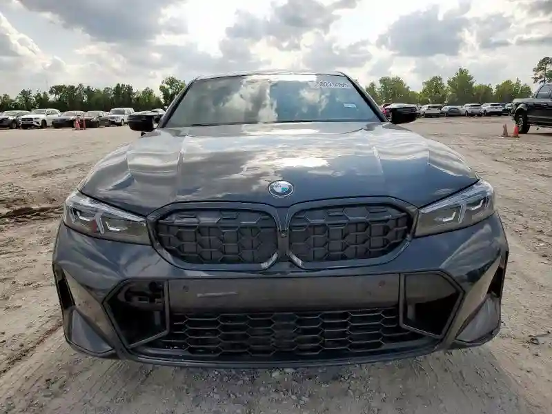 3MW49FS04R8E28399 2024 BMW M3-4